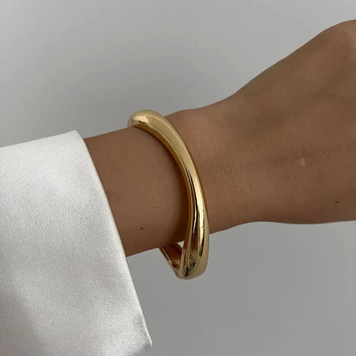 Spring Metal Bracelet